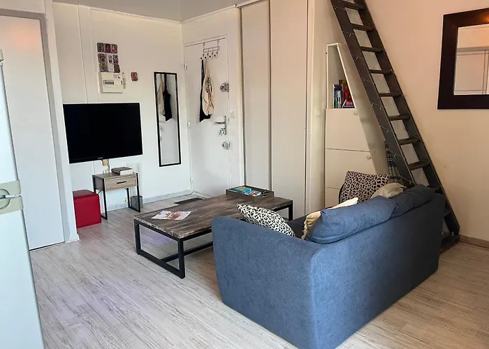 아파트 : T2 Climat. Et Parking Proche Village - Fr-1-796-96 *