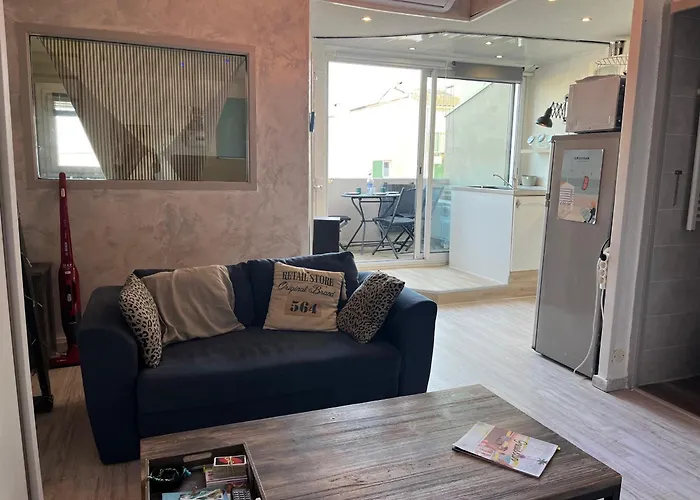 : T2 Climat. Et Parking Proche Village - Fr-1-796-96 *
