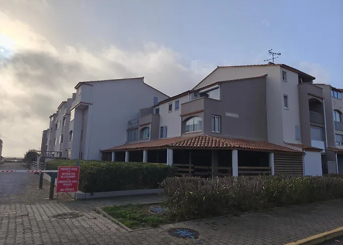 : T2 Climat. Et Parking Proche Village - Fr-1-796-96 *